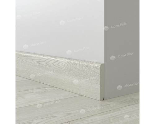 Плинтус Alpine Floor Parquet Light SK 13-4: Элегантный Дуб Арктик для вашего интерьера
