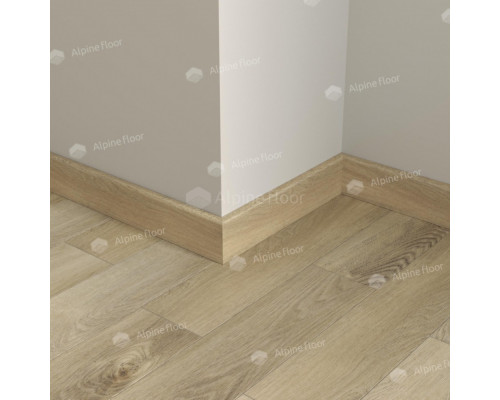 Плинтус Alpine Floor Parquet Light SK 13-17: Элегантность дуба для вашего интерьера
