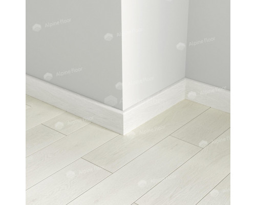Плинтус Alpine Floor Parquet Light SK 13-0 Белый
