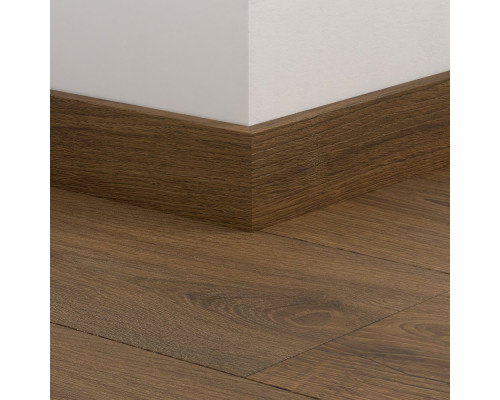 Плинтус ПВХ LVT Pergo PGVSK40307 Дуб характерный темный