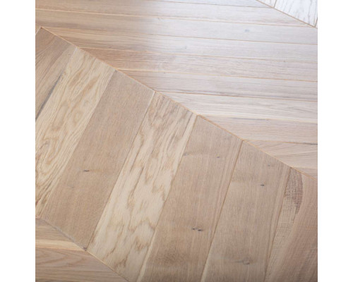 Паркет Елка Французская Lab Arte Chevron Дуб Рустик 2006 лак 700/610х90х15/3/ 45°
