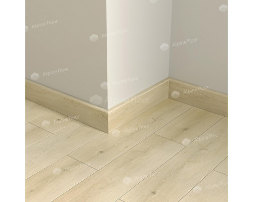Плинтус Alpine Floor Parquet Light SK 13-24 – идеальное решение для стильного интерьера!
